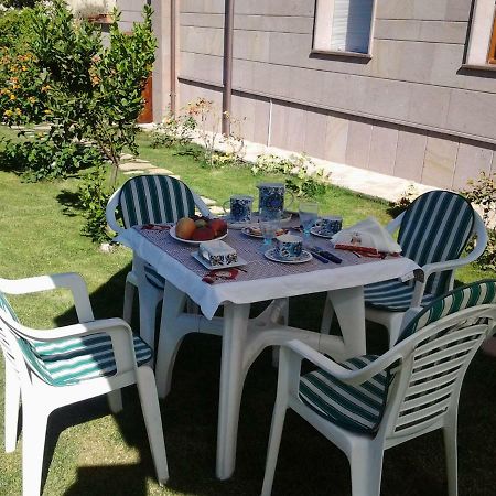 Bed and Breakfast Sa Mariposa Ittiri Esterno foto