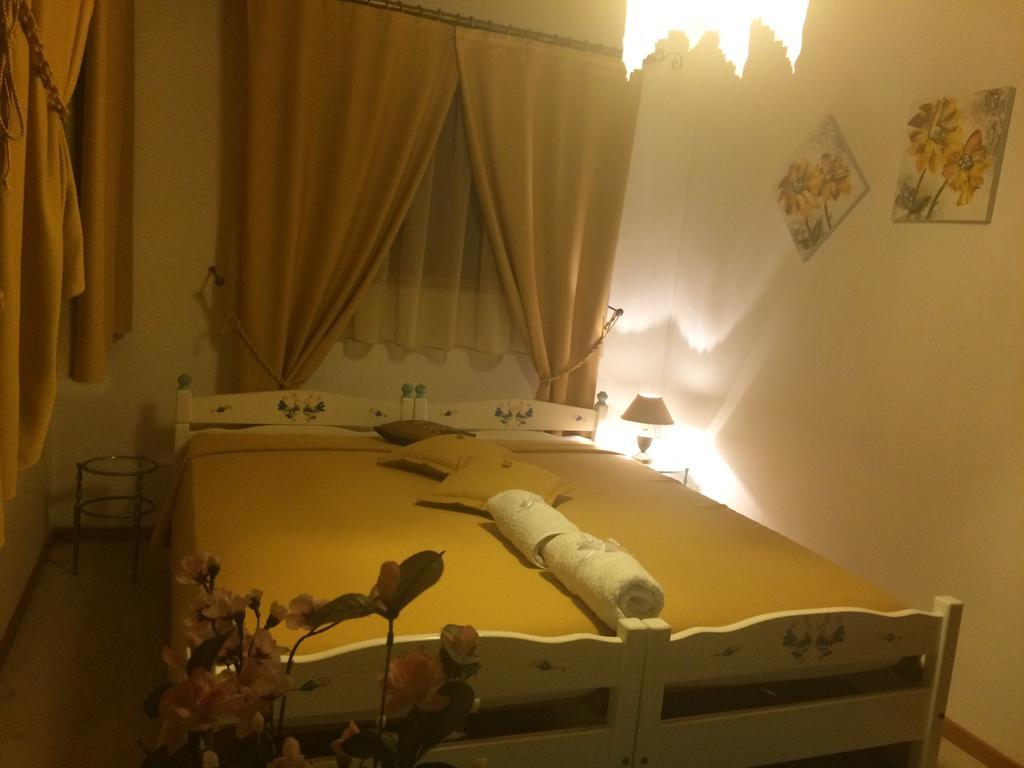 Bed and Breakfast Sa Mariposa Ittiri Esterno foto